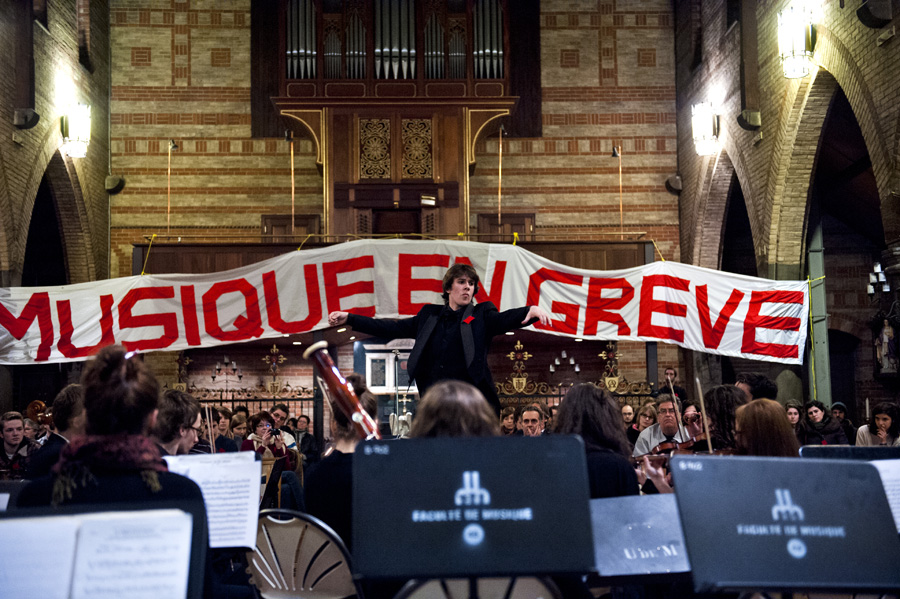 9-Orchestre_de_grève_-_16_mars_2012_-_Pascal_Dumont