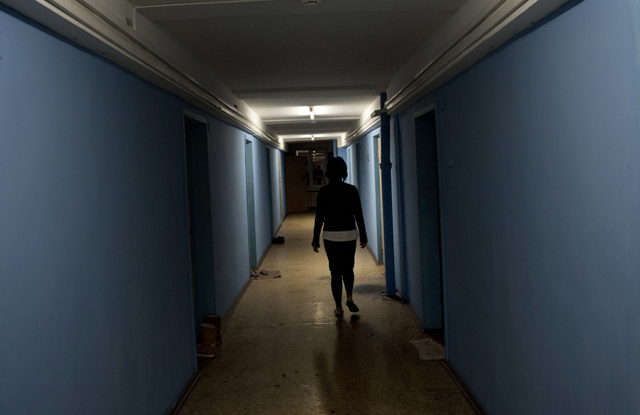 Common obshaga chores include washing windows, floors, walls, kitchens and bathrooms.